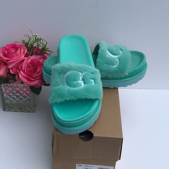 UGG Laton Fur Slide - Picture 2 of 8